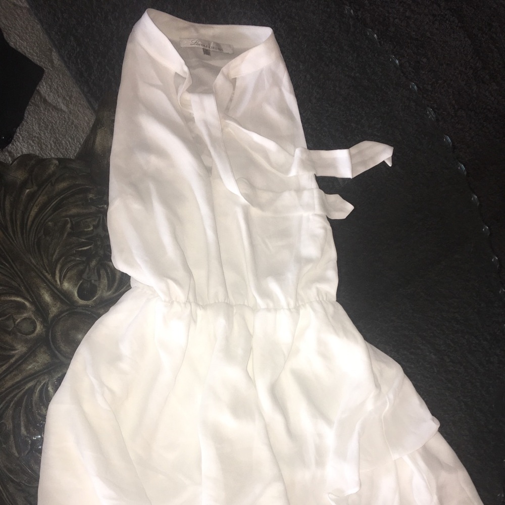 FLASH‼️🆕Lovers + Friends White Sheer Layered Mini - Picture 4 of 5